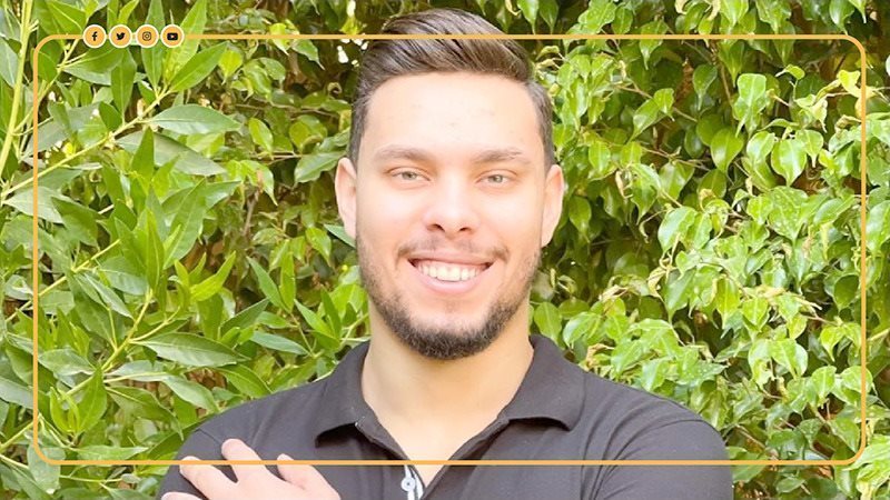 احمد حسن، فيتو