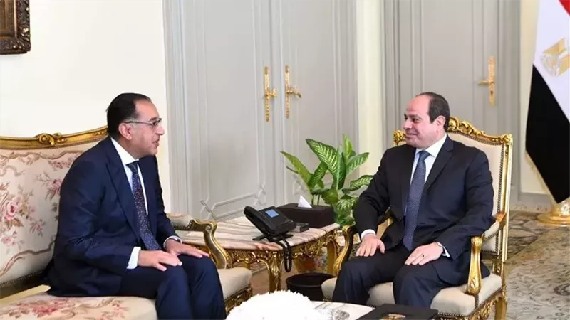السيسي يكلف مدبولي