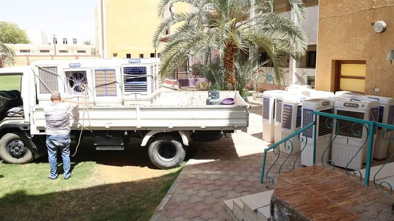 مبردات هواء لطلاب