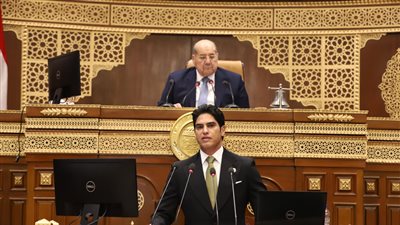 رئيس الشيوخ يهنئ الشعب بعيد الأضحى ويرفع الجلسة لأجل غير مسمى