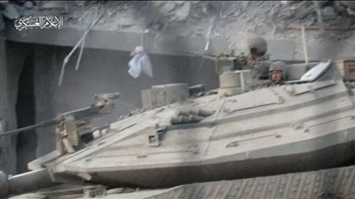 كتائب القسام تستهدف دبابة إسرائيلية من طراز ميركافا 