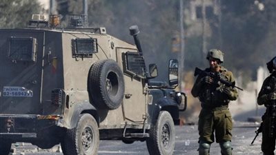 الهلال الأحمر الفلسطيني: 4 إصابات خلال اقتحام مستوطنين وقوات الاحتلال مدينة نابلس