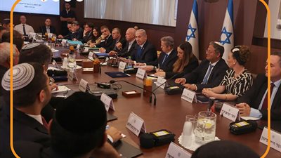 الانقسامات تضرب تل أبيب.. 4 استقالات تزلزل إسرائيل خلال أقل من ساعتين (إنفوجراف)