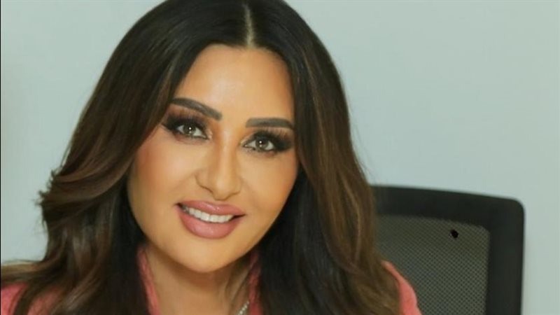 لطيفة، فيتو