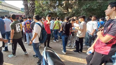 28 ألف طالب وطالبة يؤدون أول امتحانات الثانوية العامة بـ79 لجنة بأسيوط (فيديو)