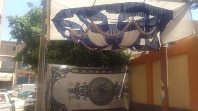 مظلات أمام لجان الثانوية العامة بقنا بسبب ارتفاع درجات الحرارة (صور)