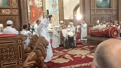 البابا تواضروس يدشن كنيسة جديدة بدير العزب تحمل اسم الأنبا إبرام (صور)