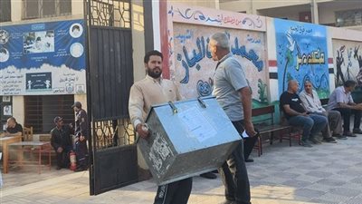 التعليم تتابع وصول أوراق أسئلة امتحان التفاضل والتكامل لطلاب الثانوية العامة 2025 إلى اللجان