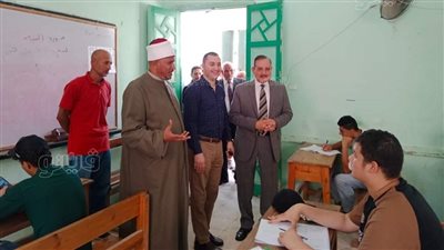 محافظ كفر الشيخ يتفقد لجان امتحانات الشهادة الثانوية الأزهرية