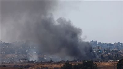 مشاهد ترصد فرحة النازحين الفلسطينيين بخروج المياه من باطن الأرض في غزة (فيديو)