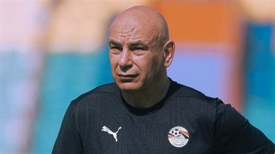 حسام حسن يستقر على هذا الثنائي لشغل مركز الظهير الأيمن أمام موريتانيا 