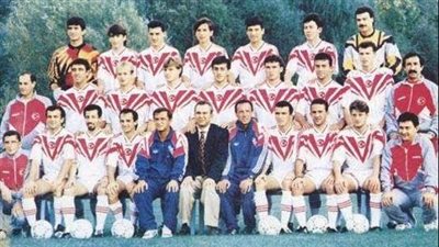 إنجاز وحيد وإخفاقات عديدة، تاريخ مشاركات منتخب تركيا في اليورو 