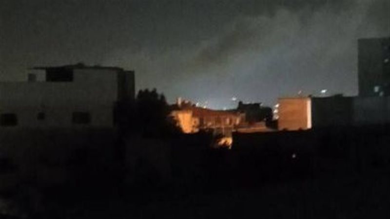 تصاعد الأدخنة فى