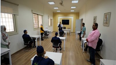  الداخلية تعقد لجان امتحان الثانوية العامة للنزلاء بمراكز الإصلاح والتأهيل (صور)