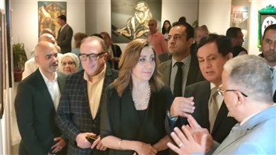 وزيرة الثقافة تفتتح المعرض العام للفنون التشكيلية بدورته الـ 44 