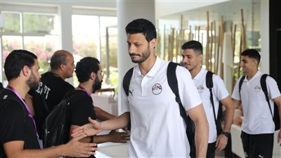 لحظة تحرك منتخب مصر إلى ملعب 24 سبتمبر لمواجهة غينيا بيساو (صور)