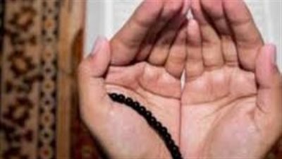 تفسير رؤية الفستان في المنام للميت وعلاقتها بالتخلص من الهموم والمتاعب 