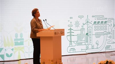 رئيسة بنك التنمية الجديد: الأزمات العالمية تسببت في تفاقم الفقر بالدول ‏(صور)