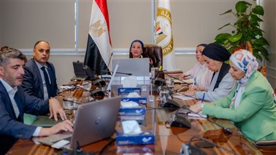 وزيرة البيئة تناقش إنجازات مشروع دمج صون التنوع البيولوجي في السياحة بمصر