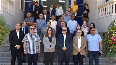 محافظ دمياط تتفقد مركز خدمة العملاء بشركة المياه برأس البر (صور)