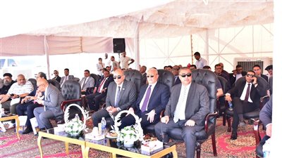 محافظ الأقصر يشهد تجربة طوارئ حريق بالجانب الأرضي بمطار الأقصر الدولي