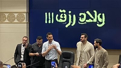 أحمد عز: أنا زملكاوي لكني أشجع الأهلي حين يلعب باسم مصر 