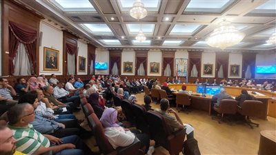 محافظ القاهرة: متابعة يومية لطلبات التصالح وتسهيل الإجراءات على المواطنين 