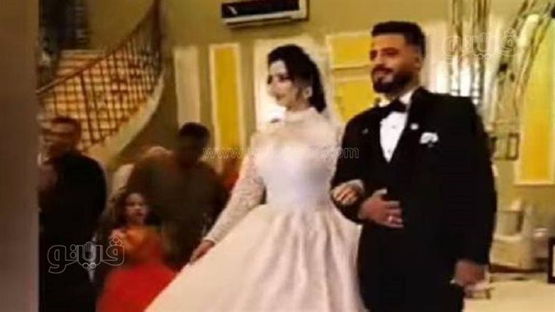 عريس كفر صقر مع عروسته،