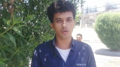 طلاب الثانوية العامة بالأقصر: كثرة التفتيش داخل اللجان يؤثر على التركيز (فيديو)