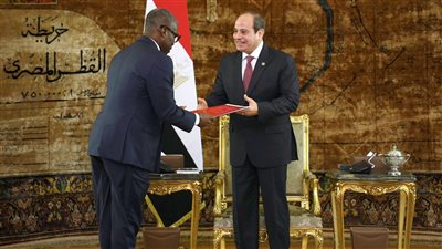 السيسي يتسلم رسالة من رئيس غينيا الاستوائية