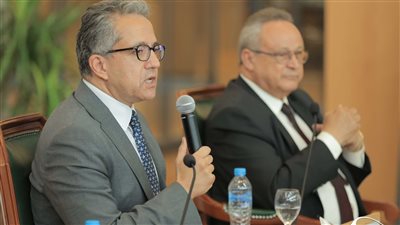 العناني يستعرض جهود مصر في النهوض بقطاع الآثار خلال السنوات الماضية