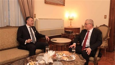 وزير السياحة يستعرض سبل زيادة الحركة الوافدة لمصر من روسيا