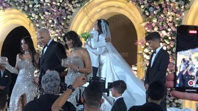 شاهد، رقص نجوم الأهلي على أغنية 