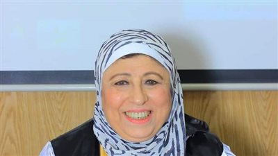 أستاذة الاقتصاد المنزلى د. وفاء شلبى: غالبية الشعب المصرى يعانى.. والطبقة الوسطى تضاءلت.. ورغيف العيش خط أحمر ( حوار )