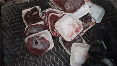 بيطري الأقصر يضبط لحوم غير صالحة للاستهلاك 