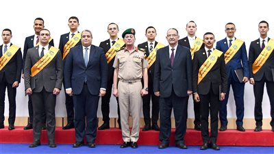 تخرج الدورة الأولى للمعينين بالهيئات القضائية من الأكاديمية العسكرية المصرية