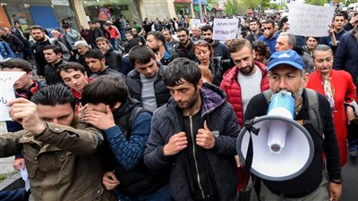  إصابة العشرات خلال احتجاجات ضد رئيس الوزراء في أرمينيا‎