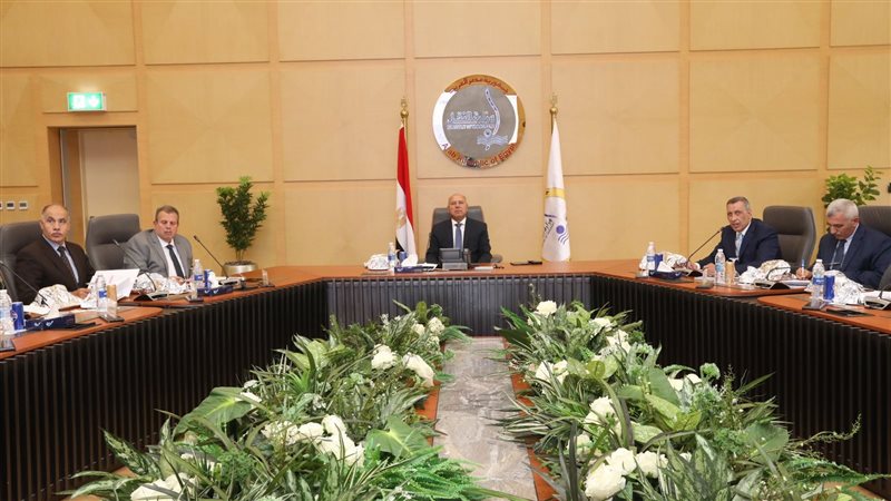 وزير النقل كامل الوزير،
