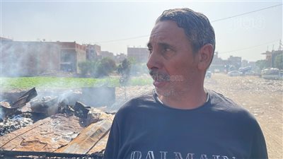 شاهد عيان يفجر مفاجأة بشأن حريق زرايب البراجيل (فيديو)