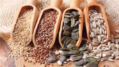 الكيلو يصل لـ 384 جنيهًا، ننشر أسعار اللب وتسالي العيد في المحلات 