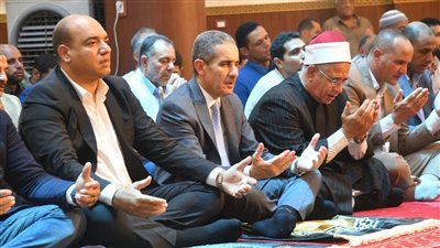 محافظ الغربية يفتتح المسجد الكبير بقرية دمتنو بالمحلة 
