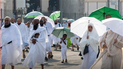 لقطات لغروب شمس يوم التروية في مشعر منى