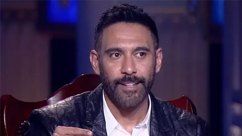 عمرو مصطفى، فيتو