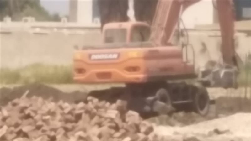 جانب من تنفيذ الإزالة،