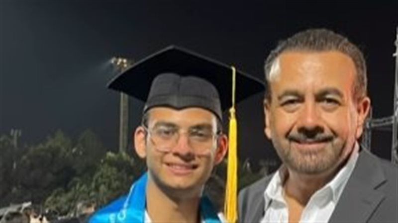 أسامة منير ونجله