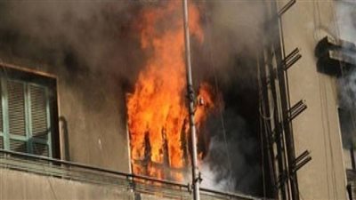 المعمل الجنائي يعاين حريق شقة سكنية في منشأة القناطر 
