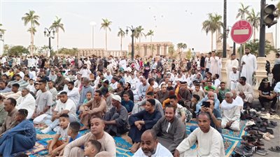 بدء توافد مواطني الأقصر على ساحة أبو الحجاج لأداء صلاة عيد الأضحى (بث مباشر)