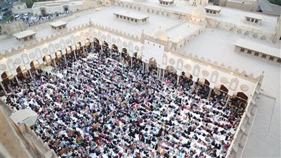 ساحة الأزهر كاملة العدد في صلاة عيد الأضحى المبارك 2024 (فيديو وصور) 