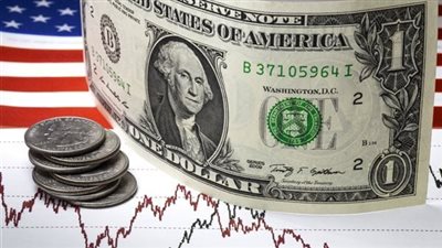 مؤشر الدولار يتهاوى، العملة الخضراء تنخفض لأدنى مستوياتها