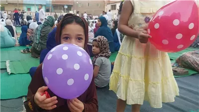 البالونات ترسم البهجة على وجوه الأطفال في عيد الأضحى بالقليوبية (صور)